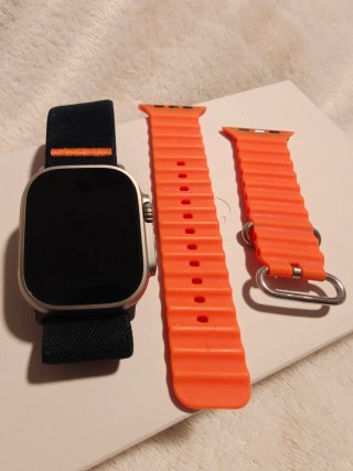 Apple Watch Ultra 3 con factura