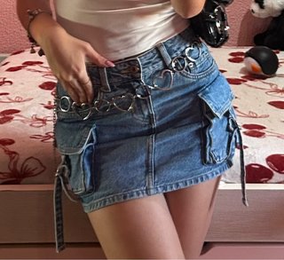 Falda vaquera estilo cargo