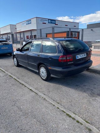 Volvo V40 1998