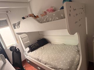 Litera Blanca con Colchones