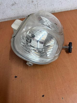 Faro delantero Yamaha Neos (2012)