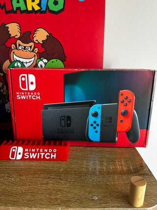 Consola Nintendo Switch 2024 COMO NUEVA