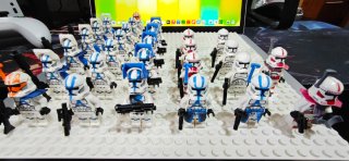 Set de 28 minifiguras Clone Trooper