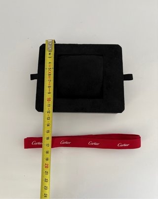 Posador de Estuche de Reloj Cartier Original