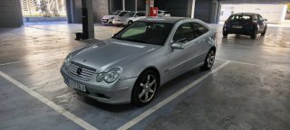 Mercedes-Benz Clase C 2005