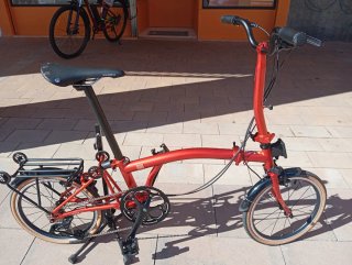 Bicicleta Plegable Roja metalizada