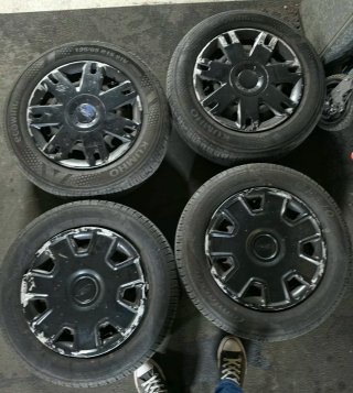 4 Llantas Ford Focus con Neumáticos 15