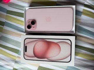 iPhone 15 Rosa