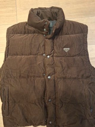 Chaleco Prada de pana marrón