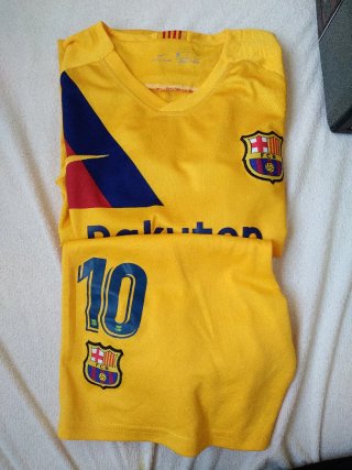 Conjunto FC Barcelona Amarillo