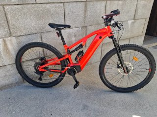 Bicicleta Eléctrica de Montaña Roja rockrider 520S