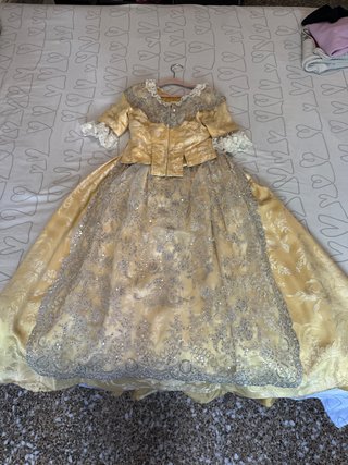 Traje de fallera infantil dorado Talla 7/8