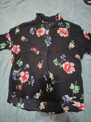 Camisa Stradivarius Negra Estampada Talla M