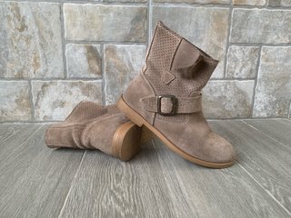 Botas Marrones Talla 38