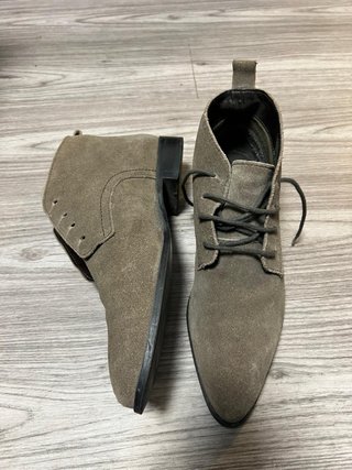Botines de Piel Gris