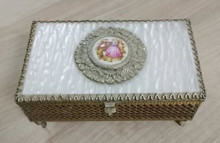 Joyero Vintage con Detalle Decorativo