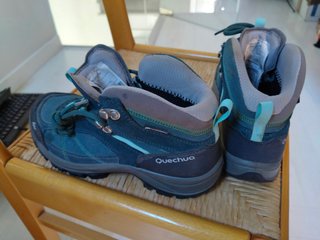 Botas de senderismo Quechua azules numero 39