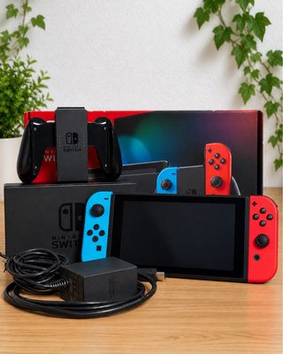 Nintendo Switch V2 Azul y Rojo