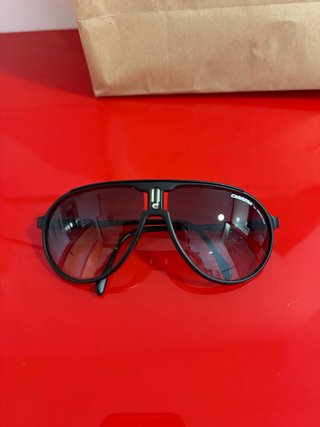Gafas de sol Carrera negras