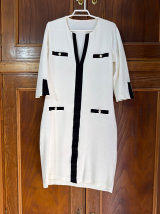 Vestido Carolina Herrera Blanco y Negro