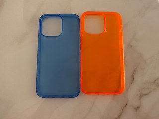 2 custodie per iPhone 13 Pro