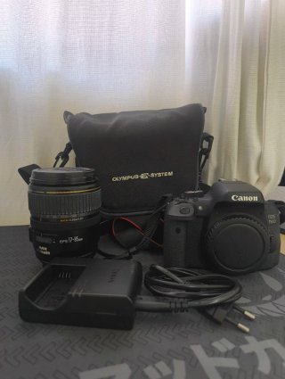 Canon EOS 750D + objetivo EF-S 17-85mm + Trípode