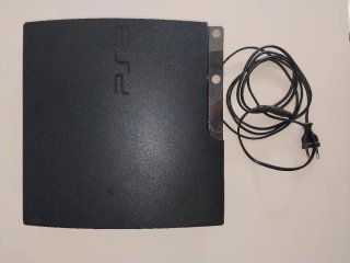 Consola PlayStation 3 (PS3) Slim Negra (LEER BIEN)