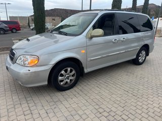 KIA Carnival 6 plazas
