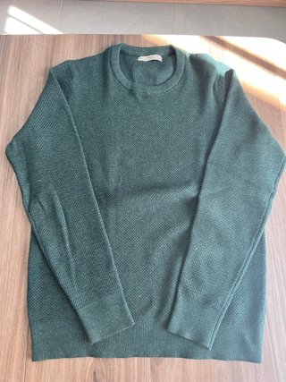 Jersey Verde , marca : Mango