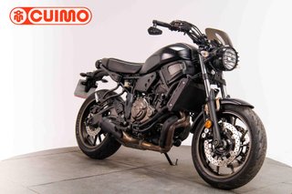 YAMAHA XSR 700