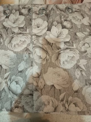 Dos Cortinas Estampado Floral