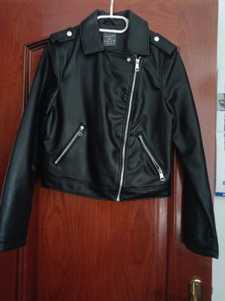 Cazadora negra Primark Talla XXS
