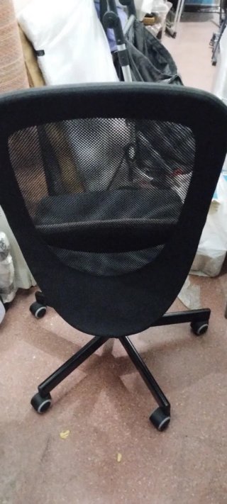 Silla de escritorio negra