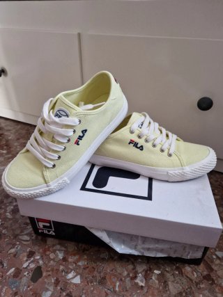 Zapatillas FILA Amarillas