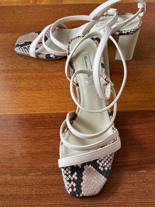 Sandalias de Piel Massimo Dutti