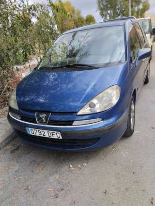 Peugeot 807 2004