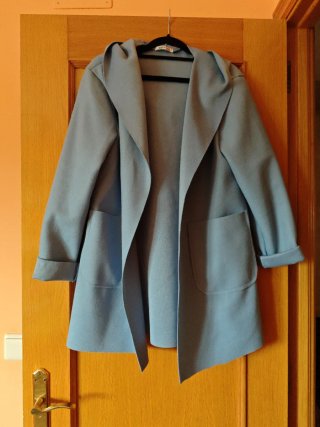 Chaqueta Italiana Azul con Capucha