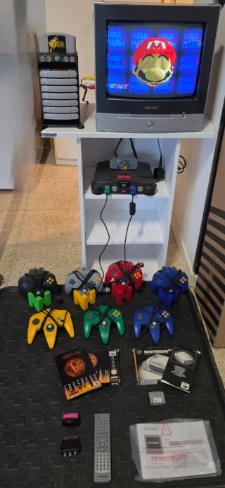 Pacchetto Nintendo 64