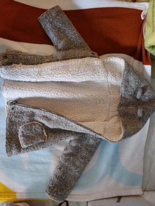 Abrigo Gris con Forro de Borreguito 24-36 Meses