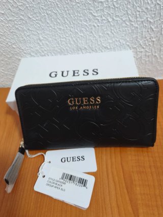 Cartera mujer GUESS, NUEVA.