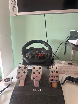 Volante Logitech G29 con Pedales
