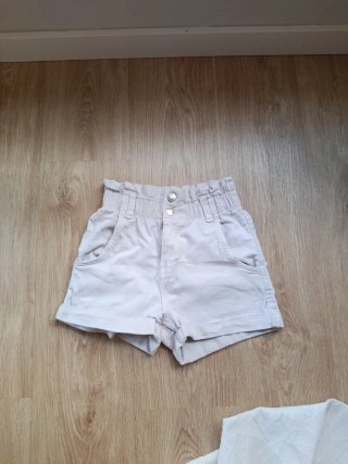 Shorts Vaqueros Bershka Beige
