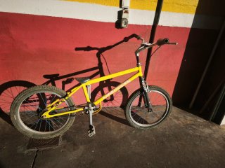Bicicleta Monty Retro Amarilla