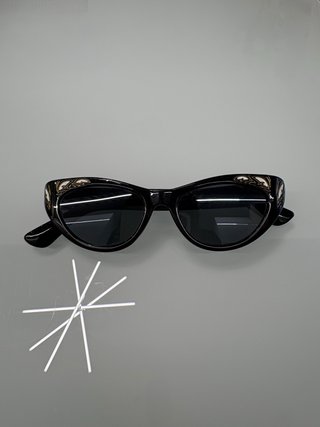 Occhiali da sole vintage cat-eye neri