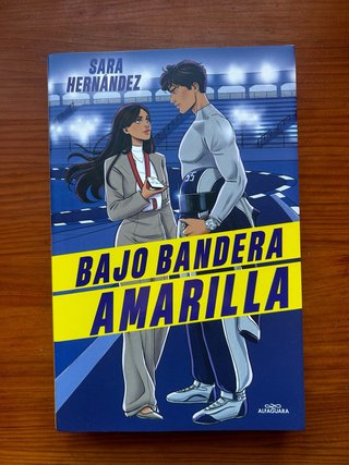 Bajo bandera amarilla