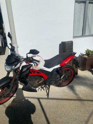 Moto UM Xtreet 125 Naked
