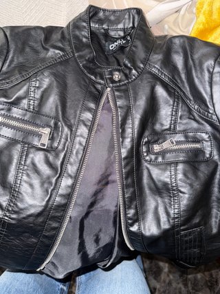 Chaqueta de cuero Only negra