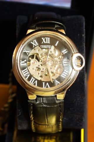 Reloj Fredric Tourbillon Calibre 8619
