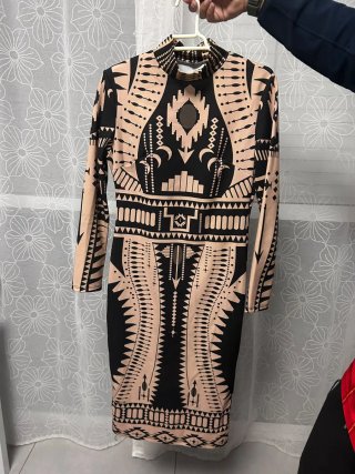 Vestido estampado marrón y negro