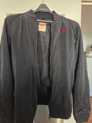Cazadora Levi's Negra Talla 16